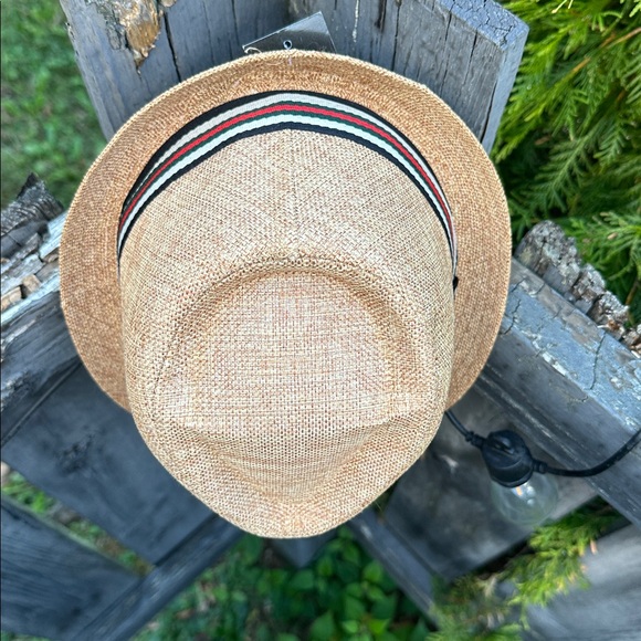 Stylish Tan Fedora with Striped Band - Picture 3 of 9